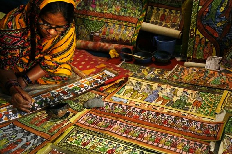 5 Indian handicrafts that will disappear forever if not preserved