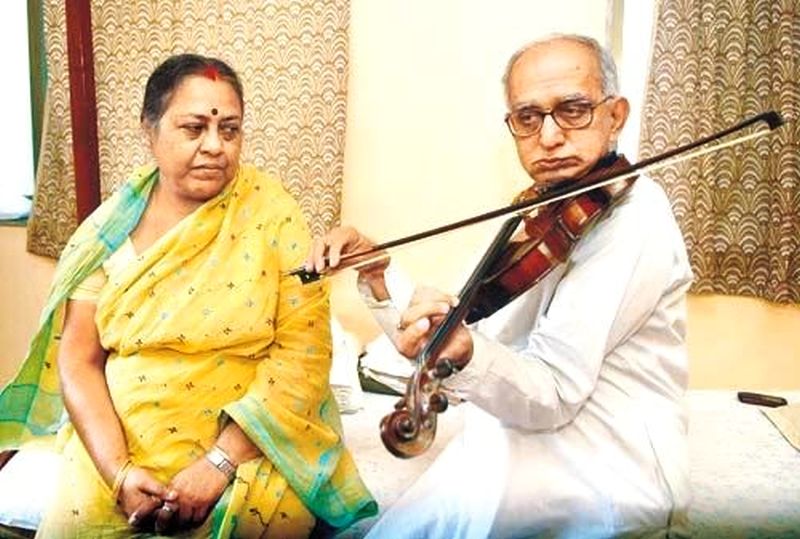 Swapan Seth: 72-year-old violinist performs for wife’s cancer treatment