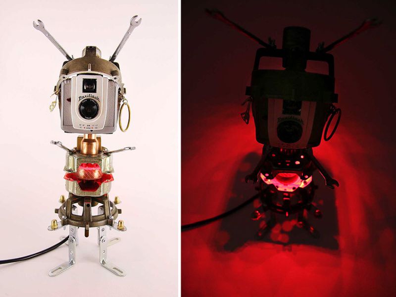 robot lamp by Captain Heartless