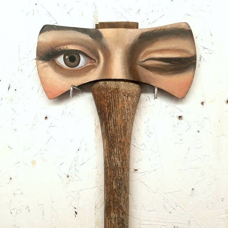 Portraits on worn out objects by Alexandra Dillon