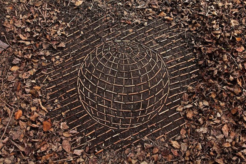 james-brunt-land art using natural materials