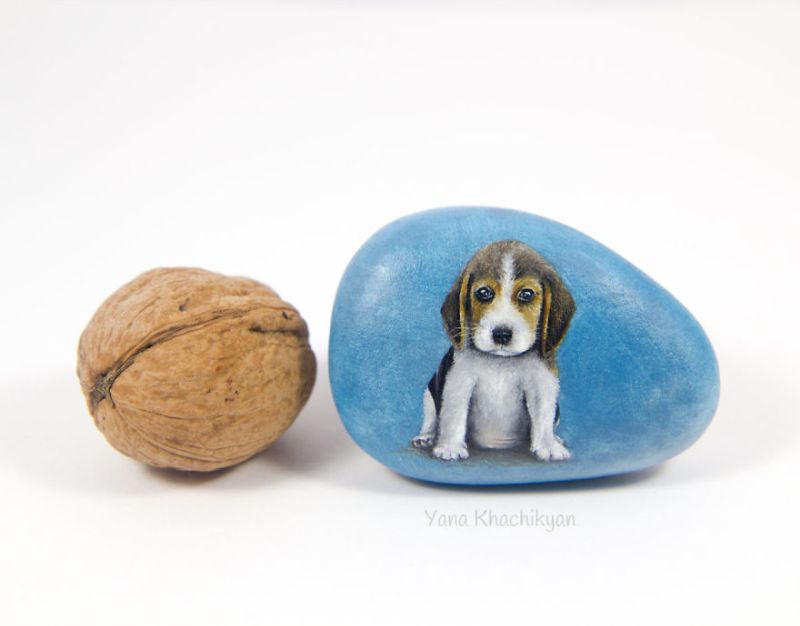 Pet Portraits on Stone by Yana Khachikyan