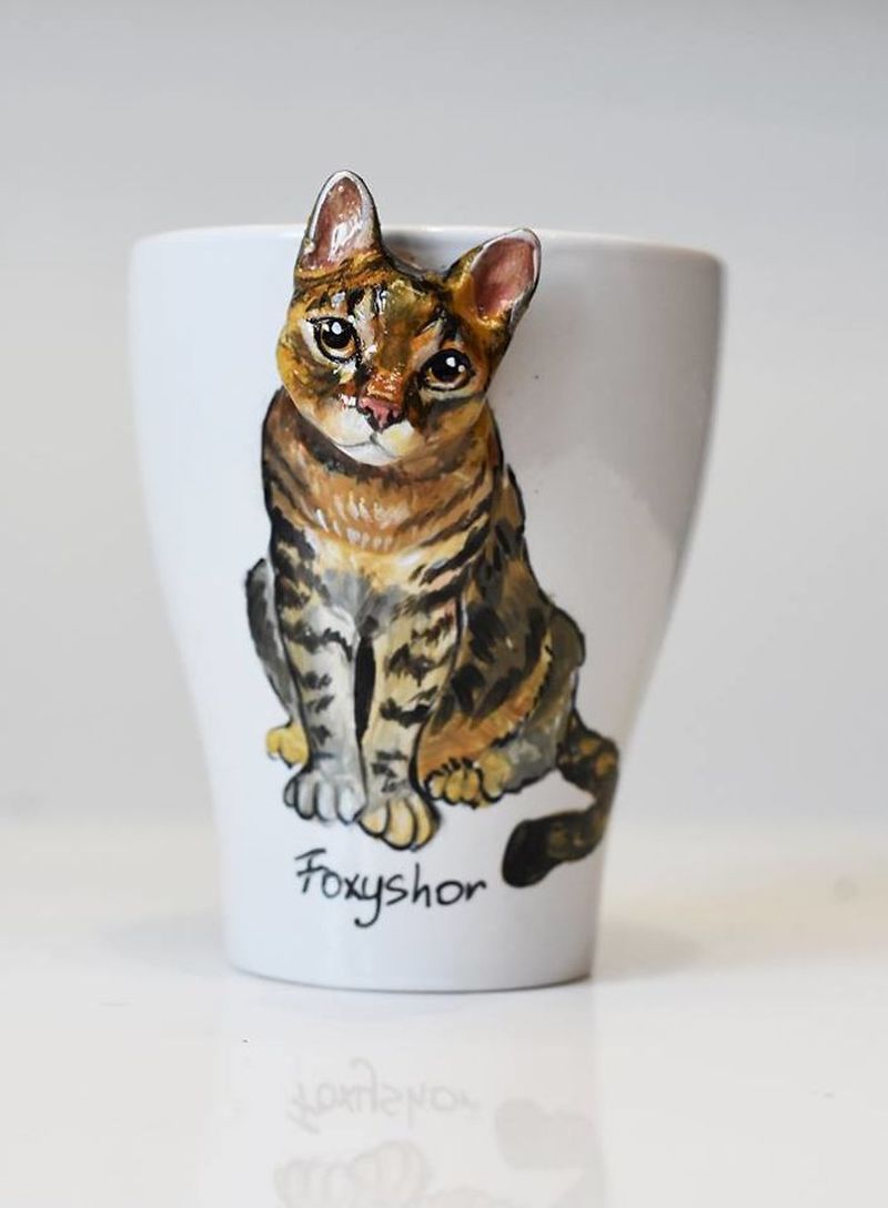 Camelia Rolea Creates Handmade 3D Sculptures of Pets on Mugs