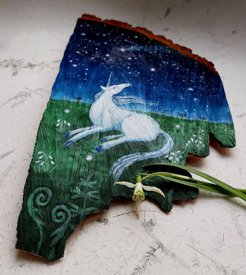 Wood Slice Paintings by Anna Kucharska