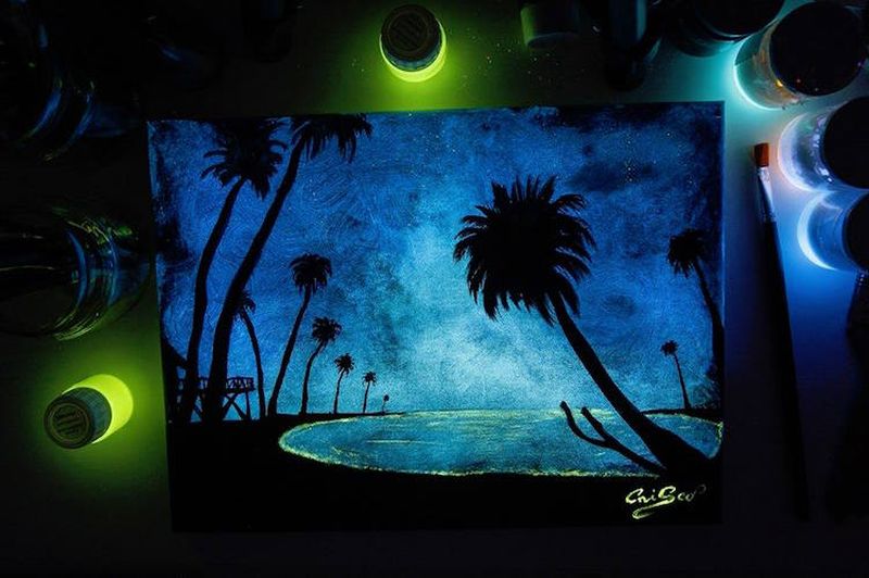 Crisco-Art-Glow-in-the-Dark-Painting-9