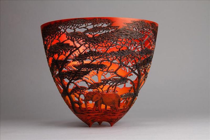 gordon-pembridge-wooden-vessels-featuring-local-wildlife-4