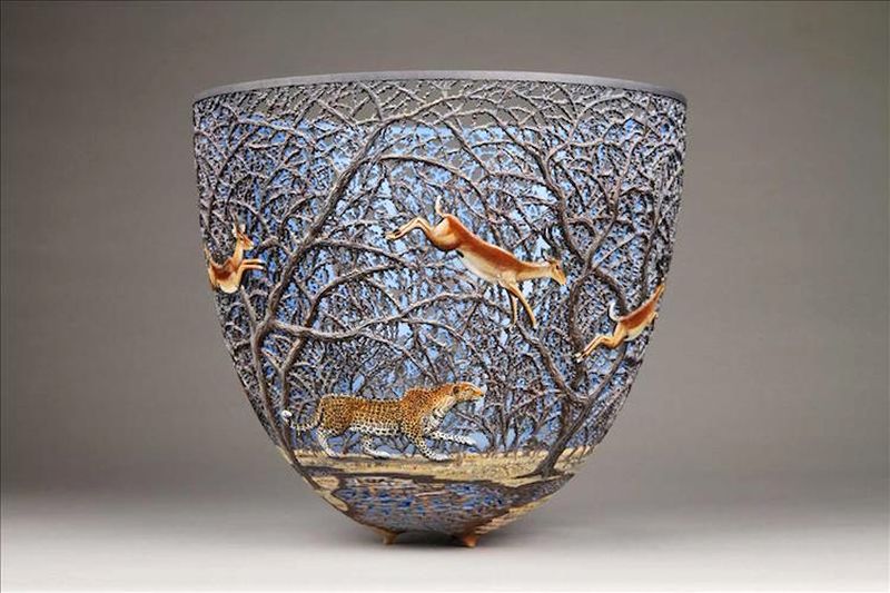 gordon-pembridge-wooden-vessels-featuring-local-wildlife-8