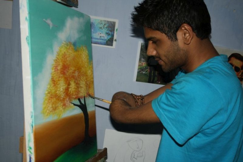 dhaval khatri painter without hands-2