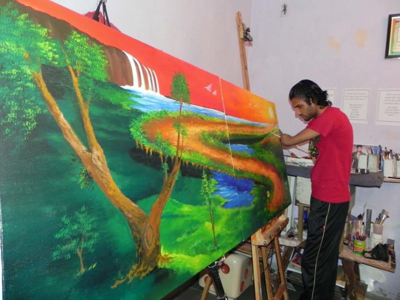 dhaval khatri painter without hands-3