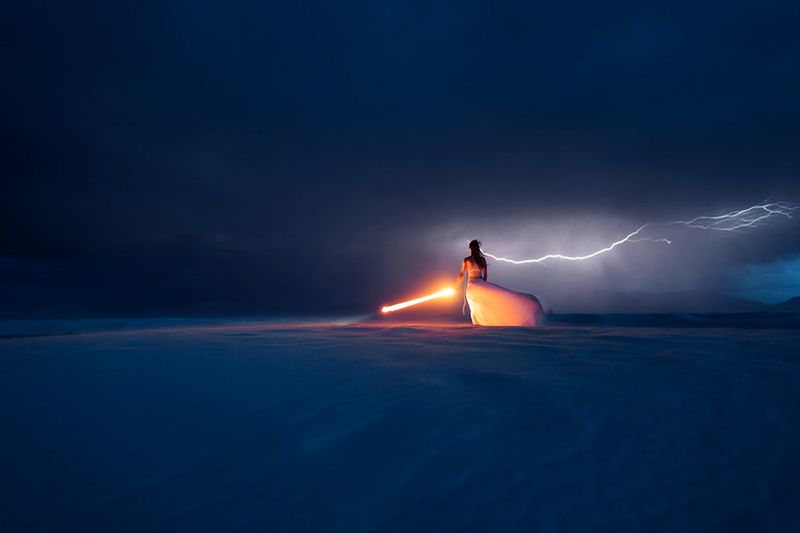Light Painting: Duo captures dreamy photographs as lighting strikes