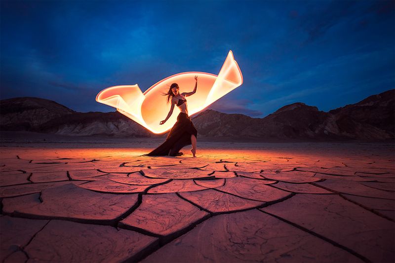 light-painting-lightning-bolt-eric-pare-10