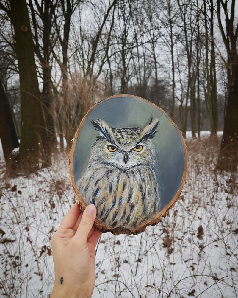 Wood Slice Paintings by Anna Kucharska